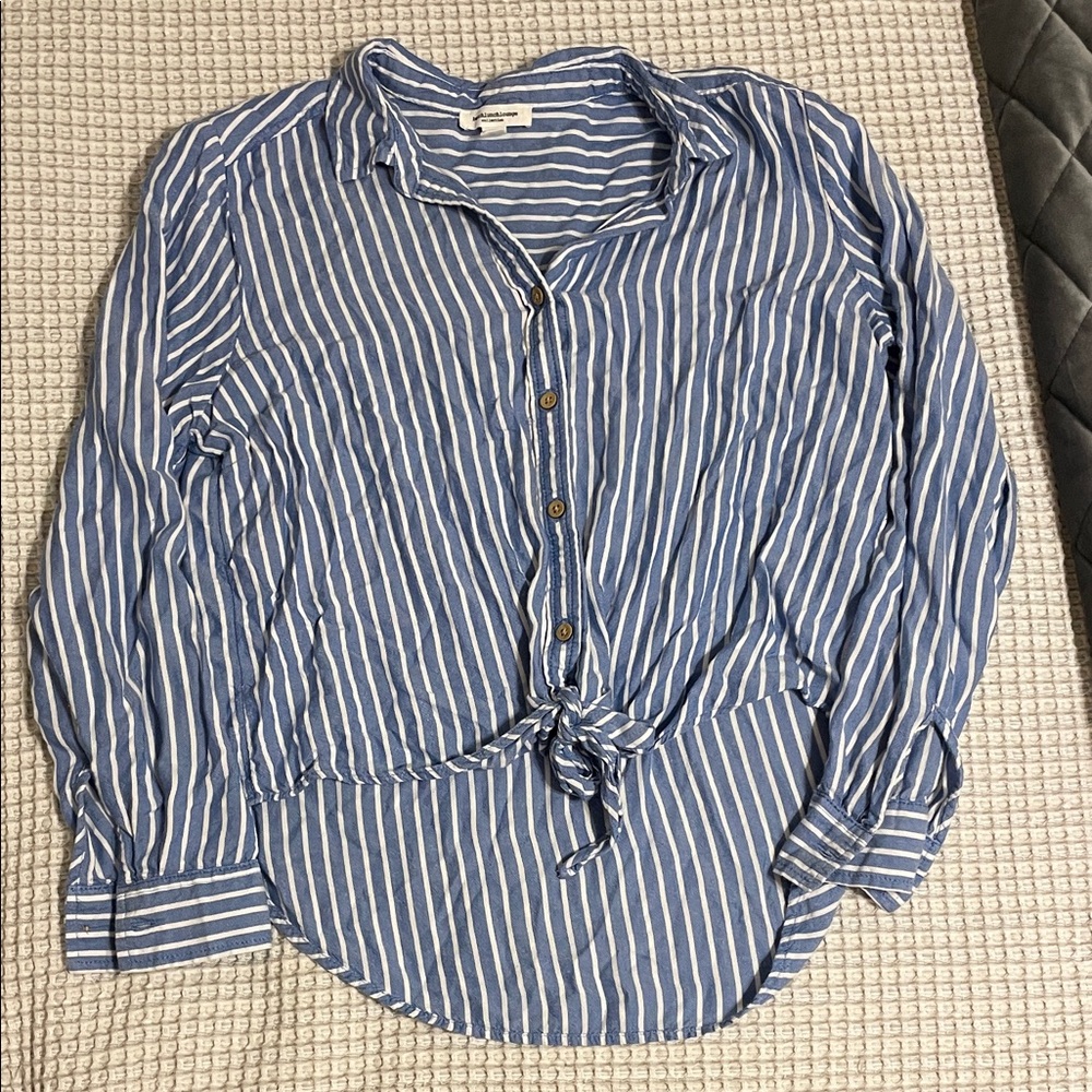 Beachlunchlounge Blue and White Striped Top